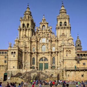El Camino de Santiago: Mil Años de Peregrinación a Compostela