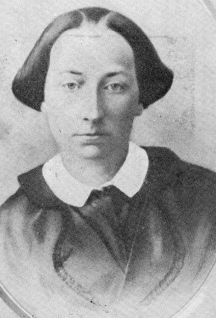 Retrato fotográfico de Concepción Arenal en su juventud, antes de 1860