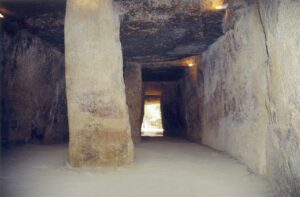 Los Dólmenes de Antequera: Menga, Viera y El Romeral, el Conjunto Megalítico Patrimonio de la Humanidad