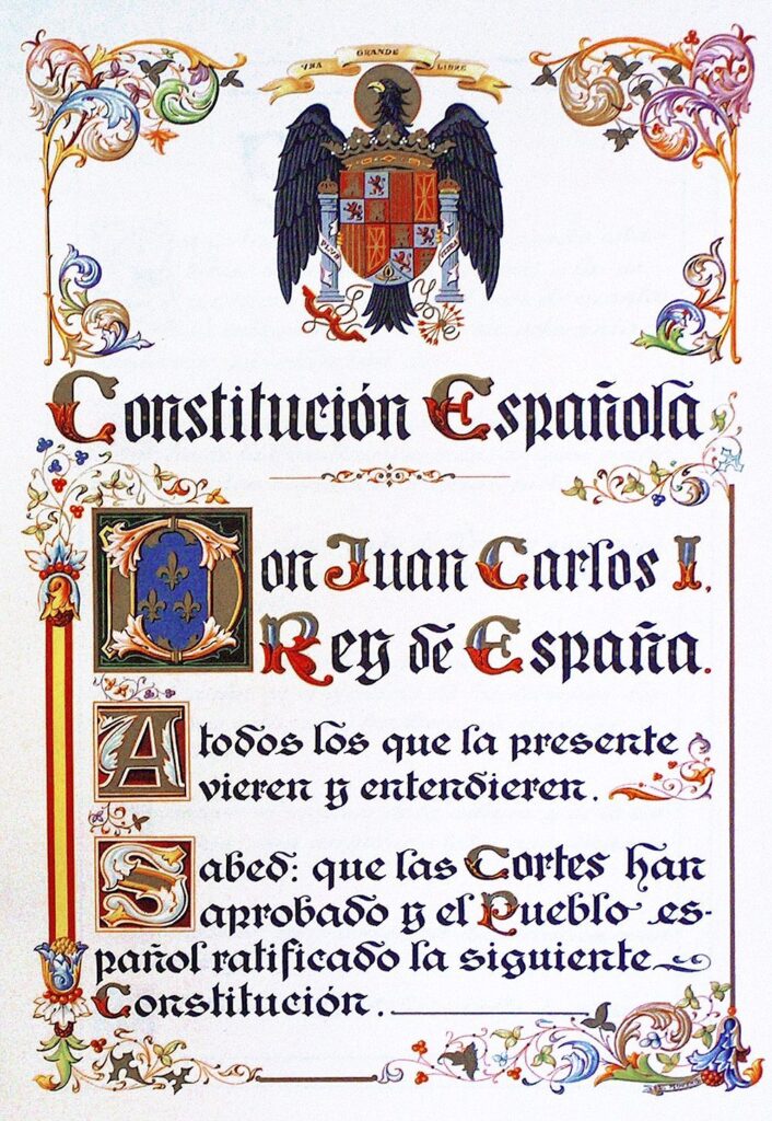 Documento iluminado de la Constitución Española de 1978